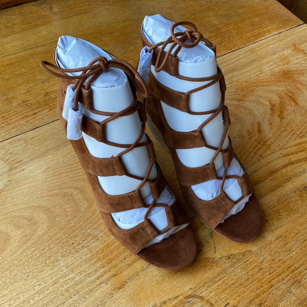 NIB SEYCHELLES Cognac 'Delirious' Suede Sandal 8.5